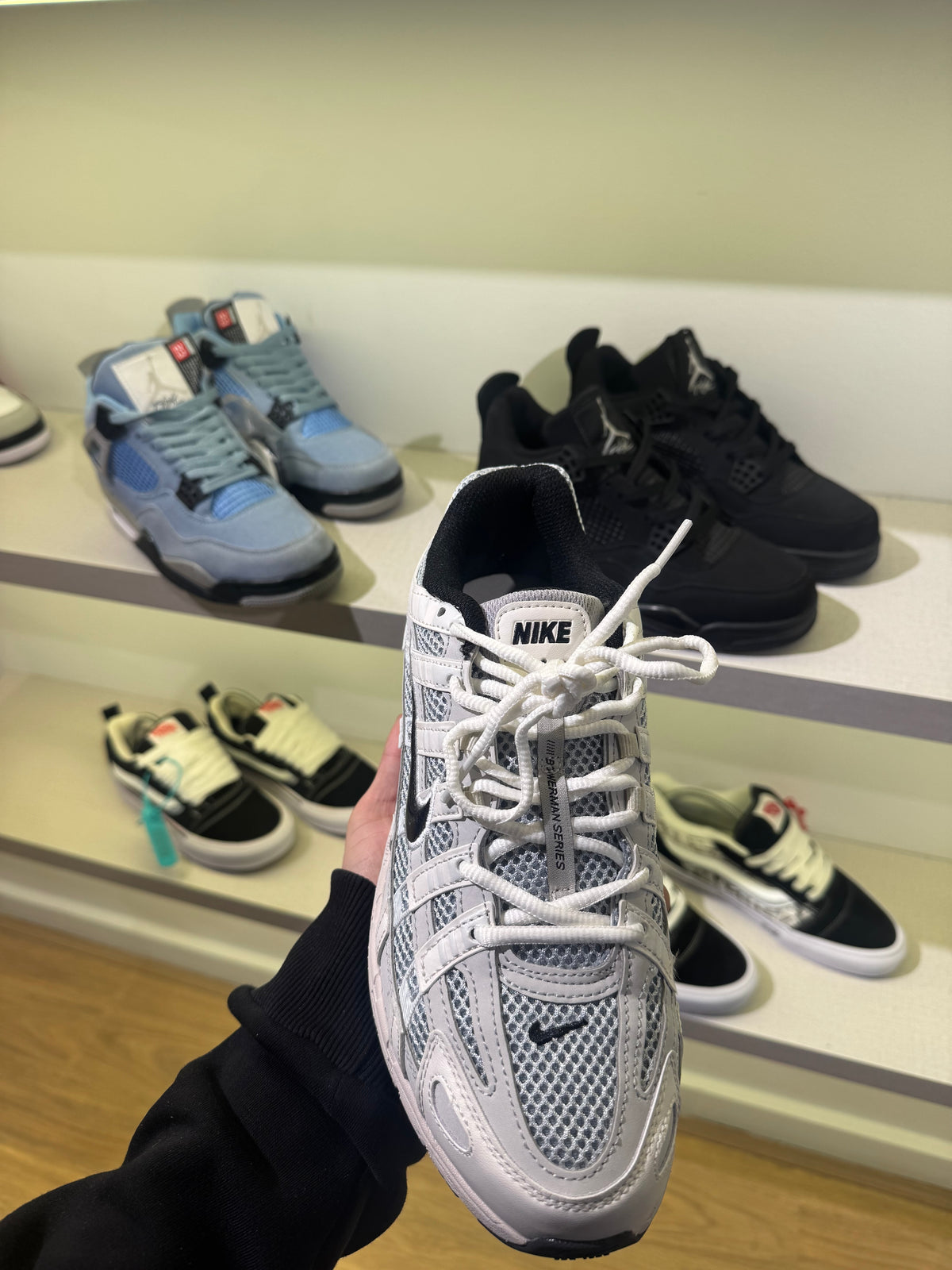 Nike p 6000 Metallic -white