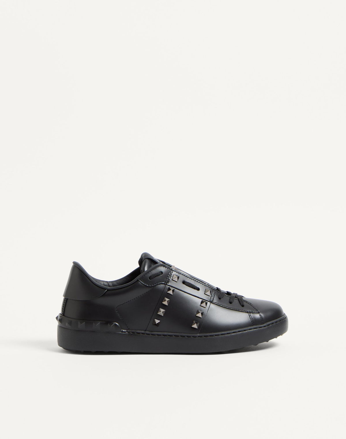 Valentino Garavani
Rockstud Untitled leather